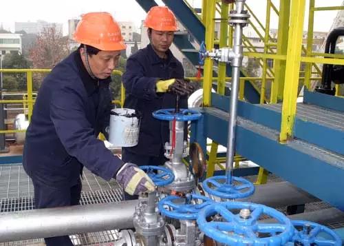 工廠的工人告訴你，應(yīng)該怎么安裝閥門(mén)（1）-