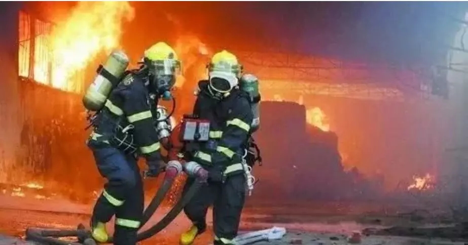 復(fù)工之際多家工廠發(fā)生爆炸事故，如何提升安全生產(chǎn)水平？-