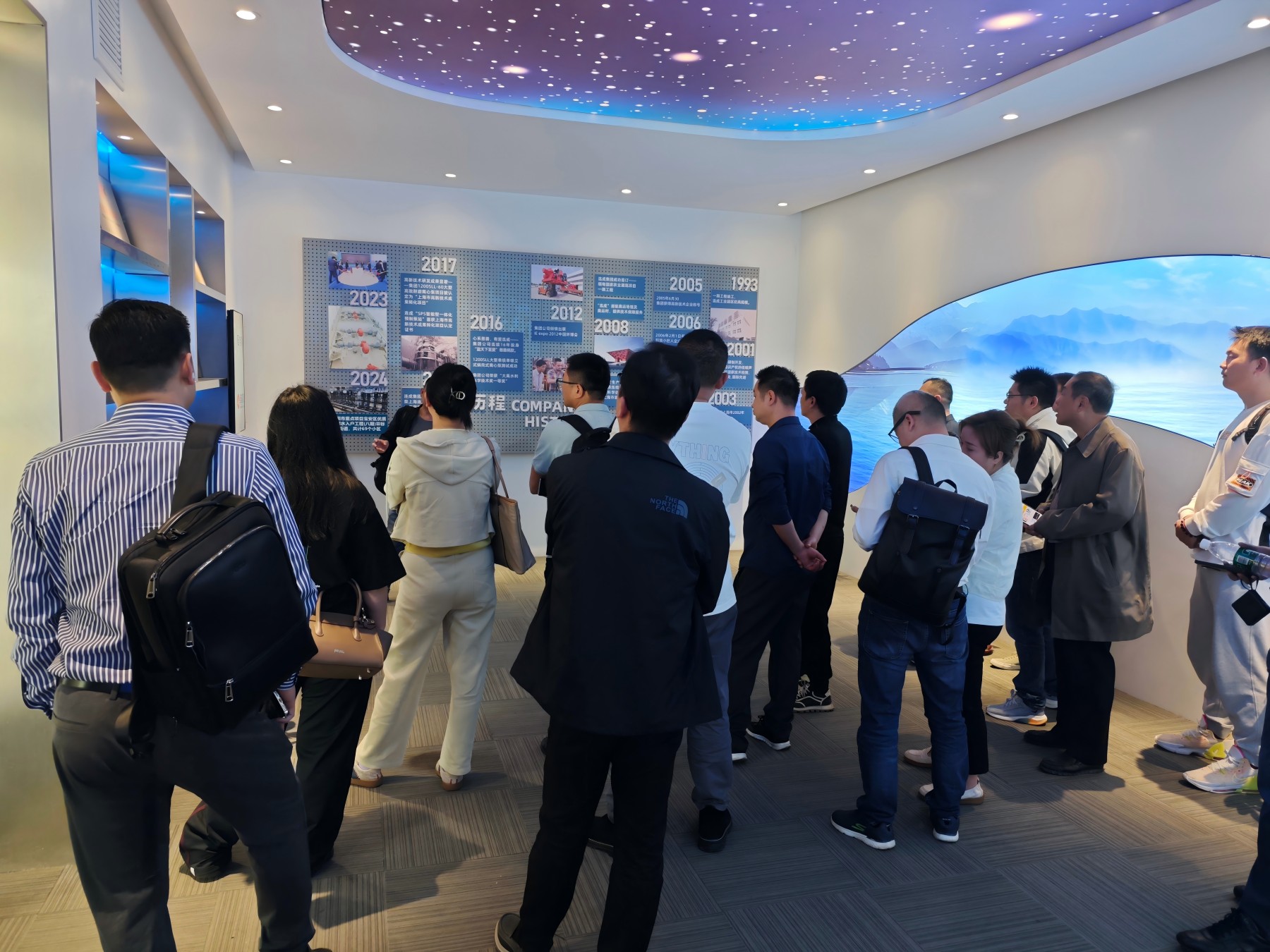 【世環(huán)通企業(yè)游學(xué)】走進(jìn)連成泵業(yè)集團(tuán)，解碼創(chuàng)新科技×綠色智造雙引擎-